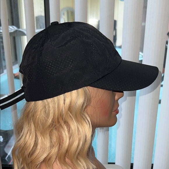 Men / Women Black Dragon Embroidered Cap - Picture 4 of 5